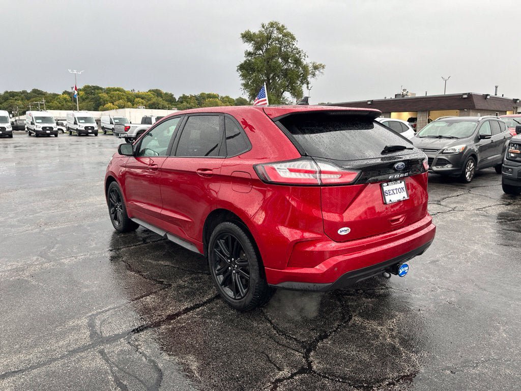 Certified 2024 Ford Edge ST-Line w/ Class II Trailer Tow Package AWD/4WD image 7