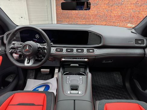 New 2026 Mercedes-Benz GLE 53 AMG 4MATIC Coupe image 12