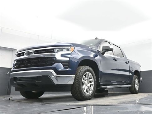 Certified 2022 Chevrolet Silverado 1500 LT w/ Protection Package image 43