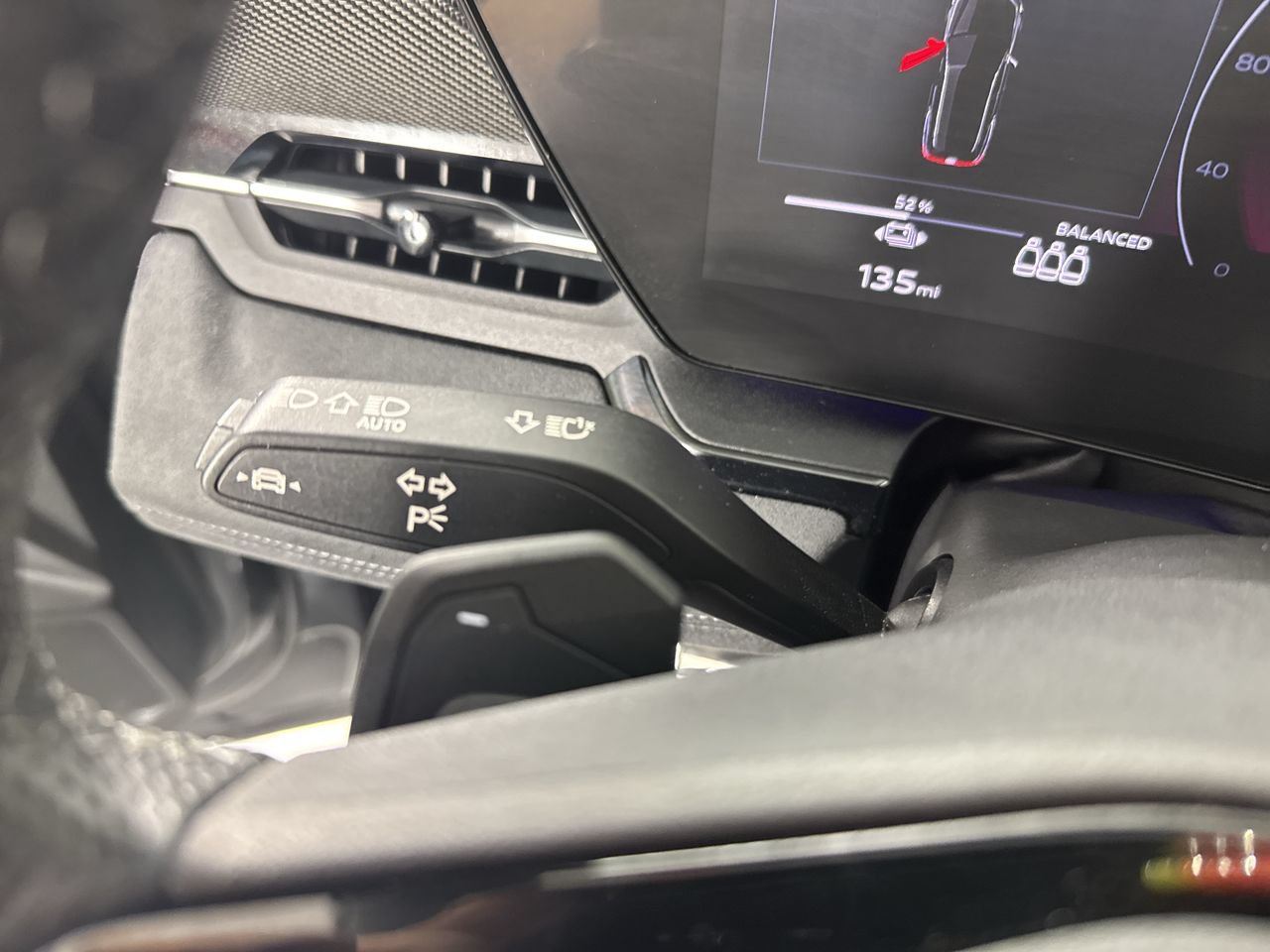Used 2025 Audi SQ6 e-tron Premium Plus w/ Premium Plus AWD/4WD image 21