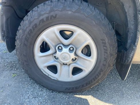 Used 2021 Toyota Tundra SR5 RWD image 18