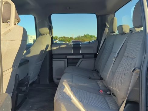 Used 2017 Ford F250 XLT w/ XLT Value Package image 25