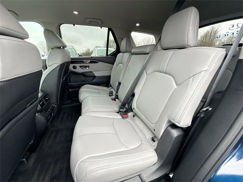 Certified 2025 Honda Pilot EX-L image 18