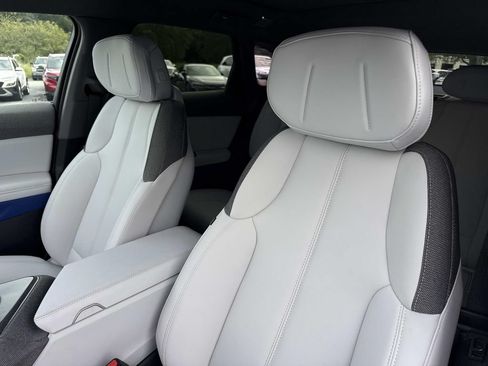 New 2027 Cadillac Optiq Luxury RWD image 20