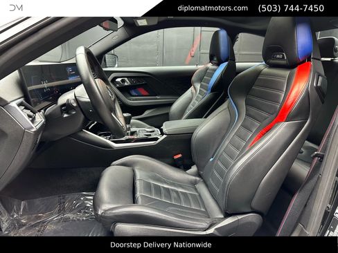 Used 2024 BMW M2 w/ Lighting Package image 19