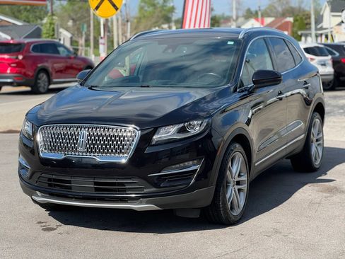 Used 2019 Lincoln MKC Reserve w/ MKC Climate Package image 2