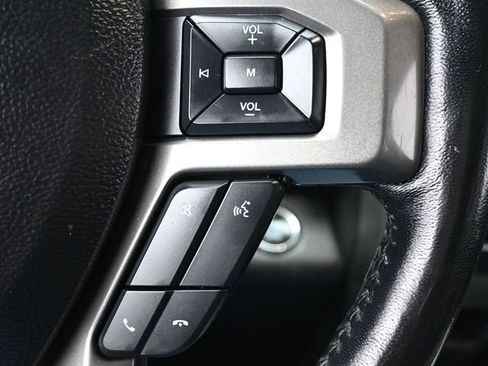 Used 2021 Ford Expedition Max XLT image 16