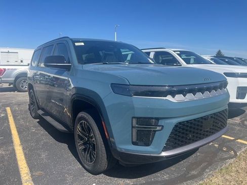 New 2026 Jeep Grand Wagoneer image 1
