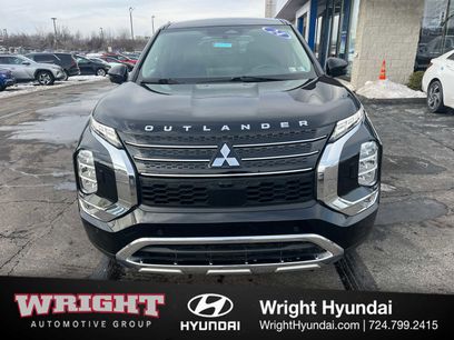 Used 2024 Mitsubishi Outlander SE