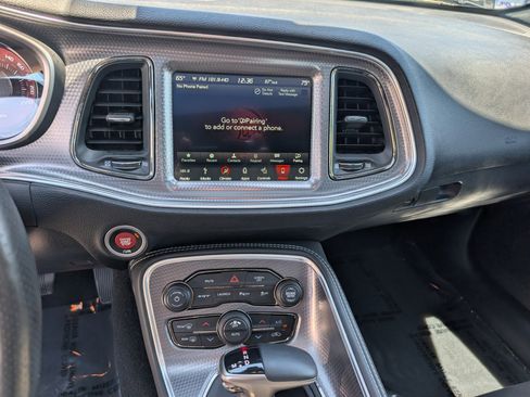 Used 2019 Dodge Challenger SRT Hellcat Redeye RWD image 21