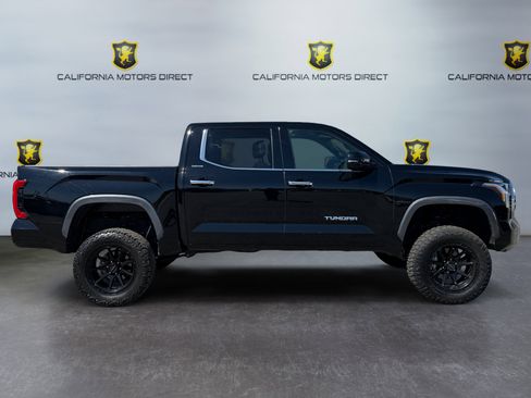 Used 2025 Toyota Tundra Limited AWD/4WD image 6