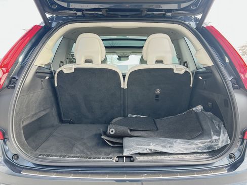 Used 2023 Volvo XC90 B6 Plus w/ Protection Package Premier image 27