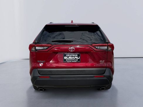 Used 2024 Toyota RAV4 XLE w/ Convenience Package AWD/4WD image 4