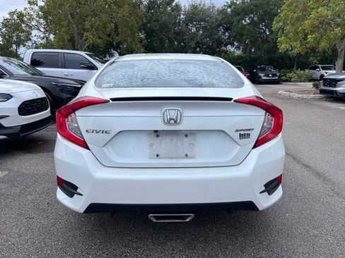 Used 2020 Honda Civic Sport image 5