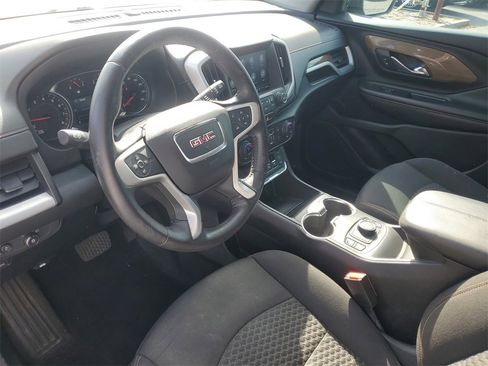 Used 2018 GMC Terrain SLE w/ Driver Convenience Package image 19
