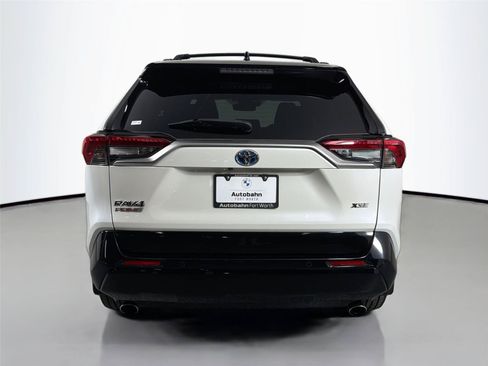 Used 2021 Toyota RAV4 XSE w/ Premium Package AWD/4WD image 7