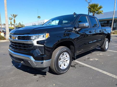 Certified 2025 Chevrolet Silverado 1500 LT image 9