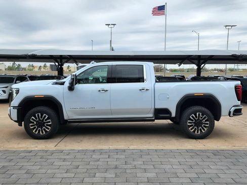New 2026 GMC Sierra 2500 Denali Ultimate image 6