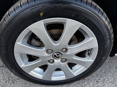 Used 2013 MAZDA MAZDA2 Touring image 15