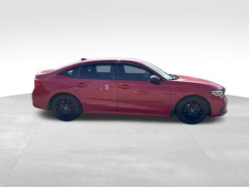 Used 2022 Honda Civic Sport image 6