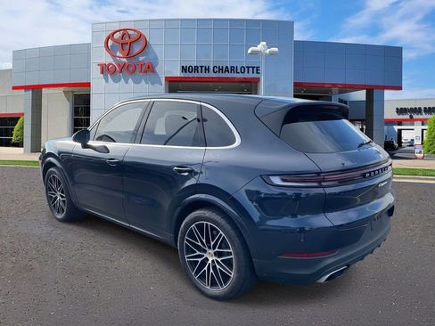 Used 2024 Porsche Cayenne image 7