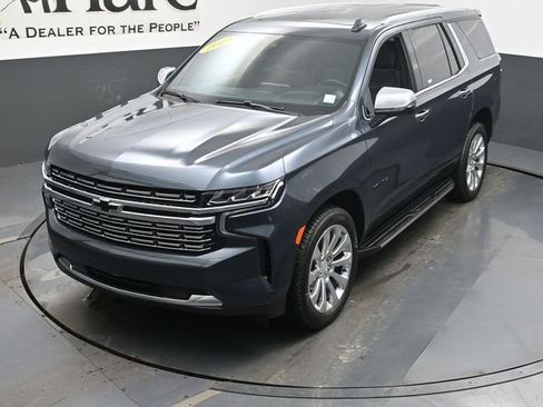 Used 2021 Chevrolet Tahoe Premier w/ Premium Package image 46
