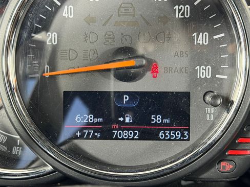 Used 2015 MINI Cooper 2-Door Hardtop image 19