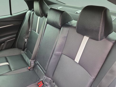 Used 2025 Toyota Camry SE w/ Convenience Package image 27