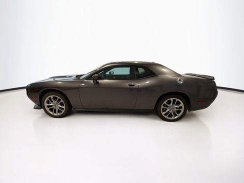 Used 2022 Dodge Challenger GT AWD/4WD image 4