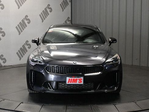 Used 2020 Kia Stinger GT2 RWD image 2