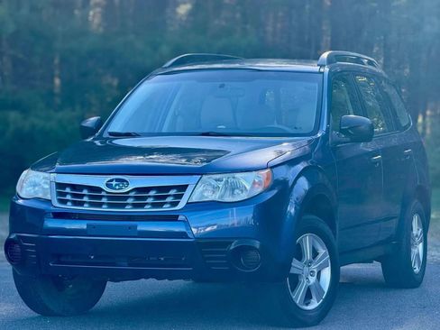 Used 2013 Subaru Forester 2.5X w/ Alloy Wheel Pkg AWD/4WD image 1