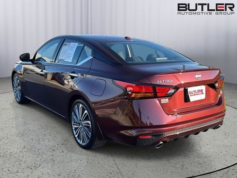 Used 2024 Nissan Altima 2.5 SL image 3