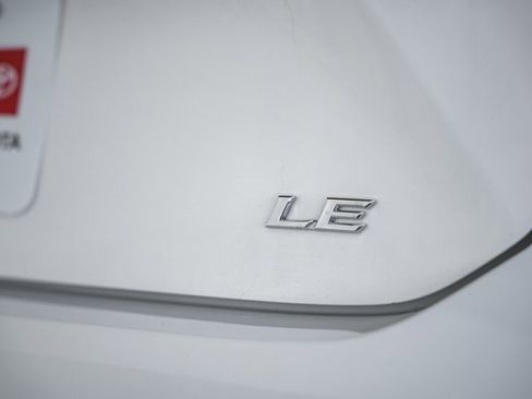 Used 2025 Toyota Camry LE image 6