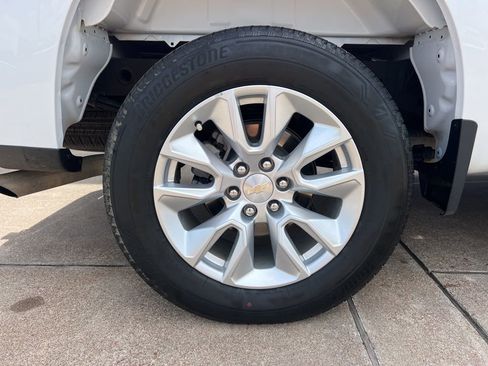 Used 2024 Chevrolet Silverado 1500 Custom image 10