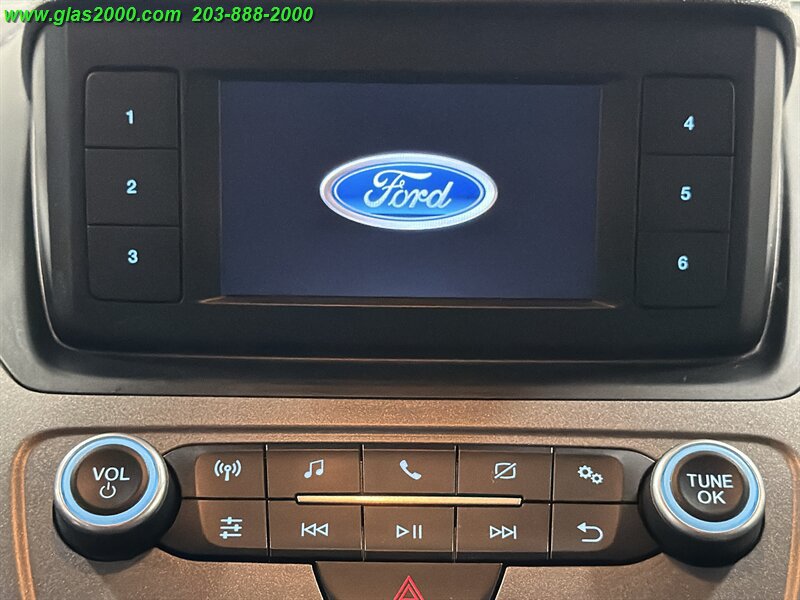Used 2019 Ford Transit Connect XL FWD image 17