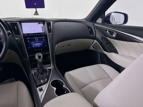 Used 2023 INFINITI Q50 Sensory image 28