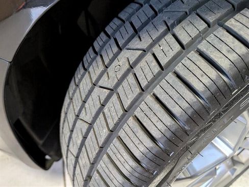 Used 2019 Ford Fusion Titanium image 16