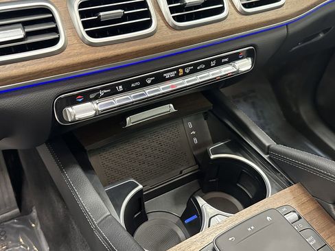 Certified 2025 Mercedes-Benz GLE 350 4MATIC image 31