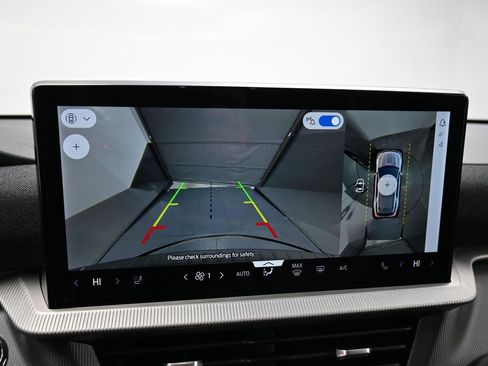 New 2026 Ford Explorer ST-Line w/ ST-Line Street Pack image 18