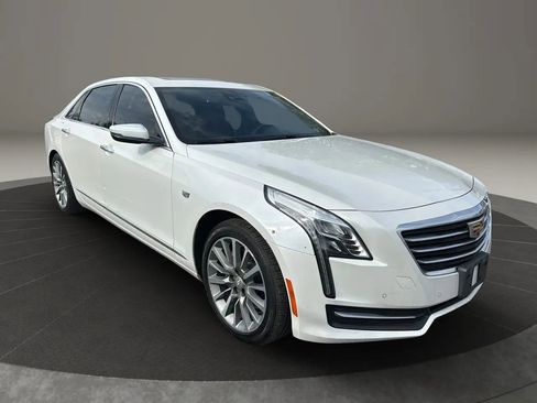 Used 2018 Cadillac CT6 3.6 AWD image 3