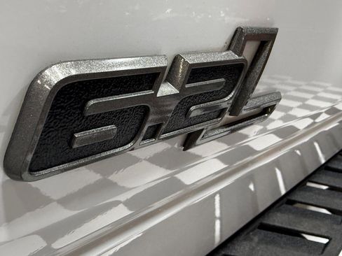 Used 2014 Ford F150 Raptor w/ Equipment Group 801A Luxury image 28