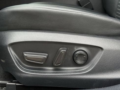 Used 2024 Toyota Camry SE w/ Convenience Package image 26