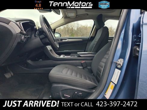 Used 2019 Ford Fusion SE image 10