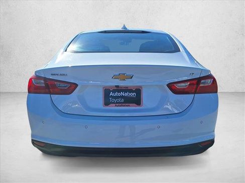 Used 2024 Chevrolet Malibu LT image 6