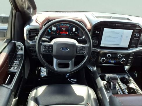 Used 2022 Ford F150 Lariat AWD/4WD image 4
