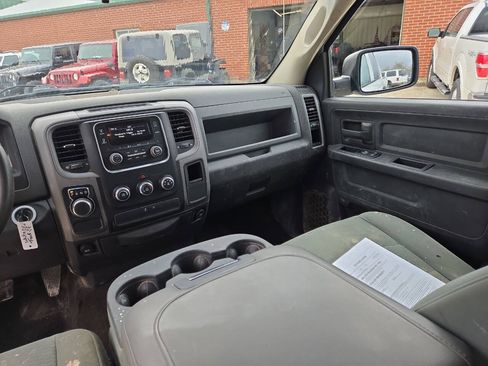Used 2015 RAM 1500 Tradesman w/ Popular Equipment Group RWD image 12