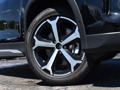 New 2026 Volkswagen Tiguan SE AWD/4WD image 3