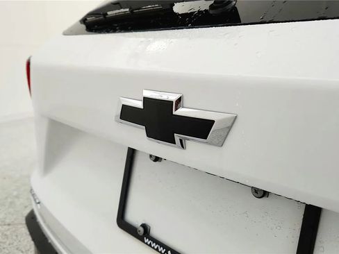 New 2026 Chevrolet Trax ACTIV w/ Sunroof Package image 27