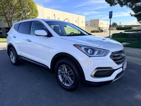 Used 2018 Hyundai Santa Fe Sport AWD/4WD image 3