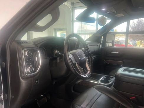 Used 2022 GMC Sierra 2500 Denali w/ Snow Plow Prep/Camper Package AWD/4WD image 13